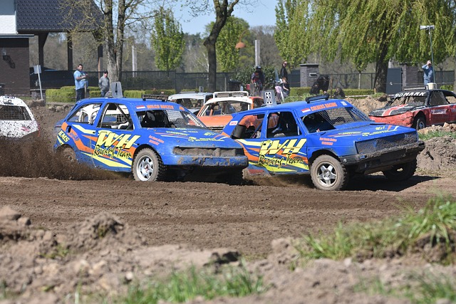 攻守两端的 攻守两端的